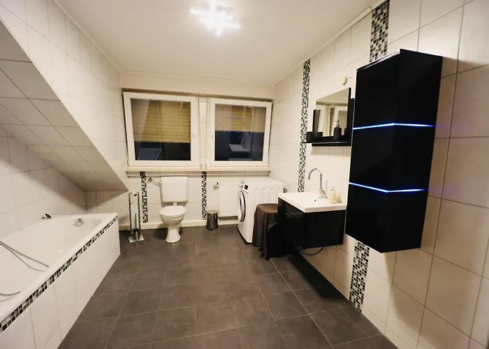 Appartement Generous I 7 Beds I 110 Sqm I Fast Internet Paderborn