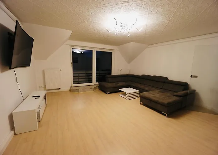 דירה Generous I 7 Beds I 110 Sqm I Fast Internet