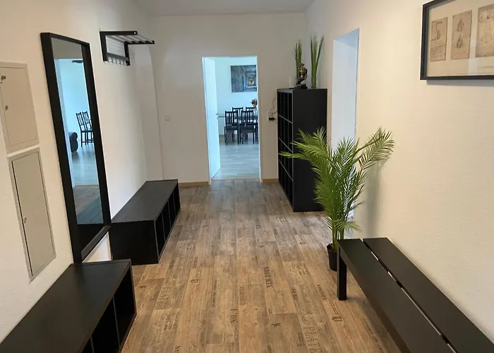 Generous I 7 Beds I 110 Sqm I Fast Internet