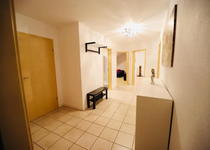 Generous I 7 Beds I 110 Sqm I Fast Internet * Paderborn